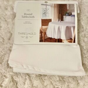 Threshold Round Tablecloth White 70 Inch Diameter Seats 4 to 6 Machine Washable